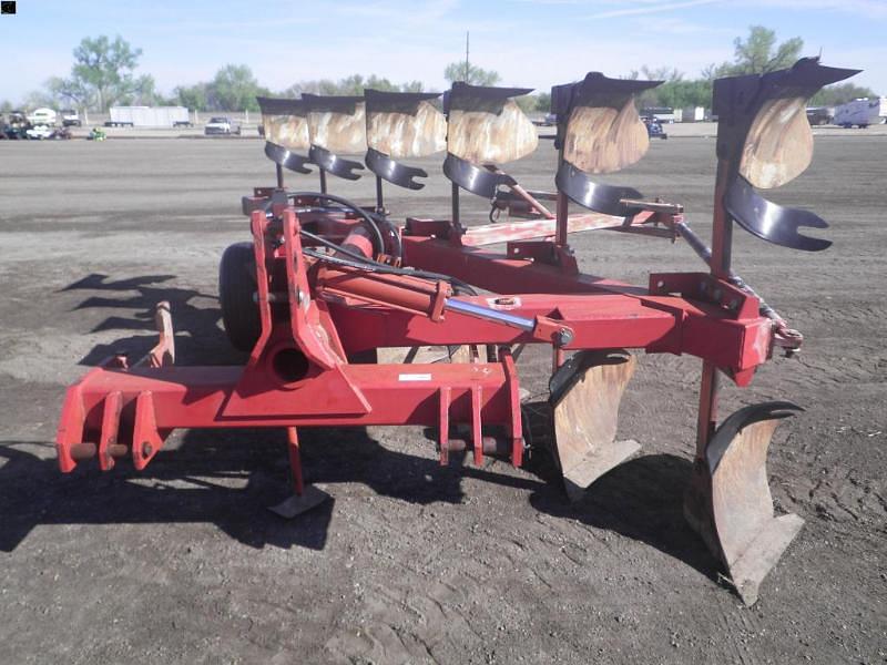 Image of Case IH 165 Primary image