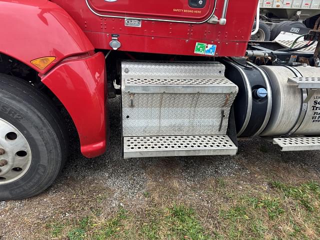 Image of Kenworth T660 equipment image 4