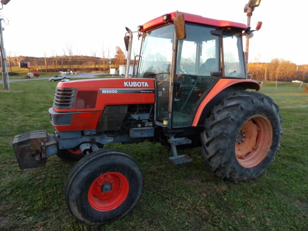 Image of Kubota M9000 Primary image