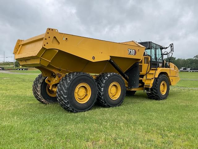 Image of Caterpillar 730 equipment image 4
