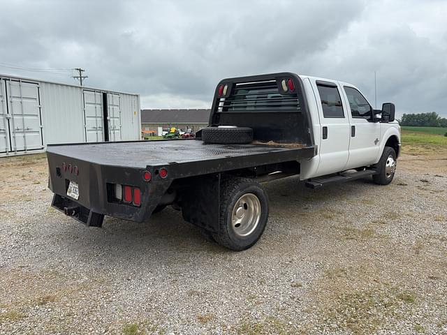 Image of Ford F-250 equipment image 4