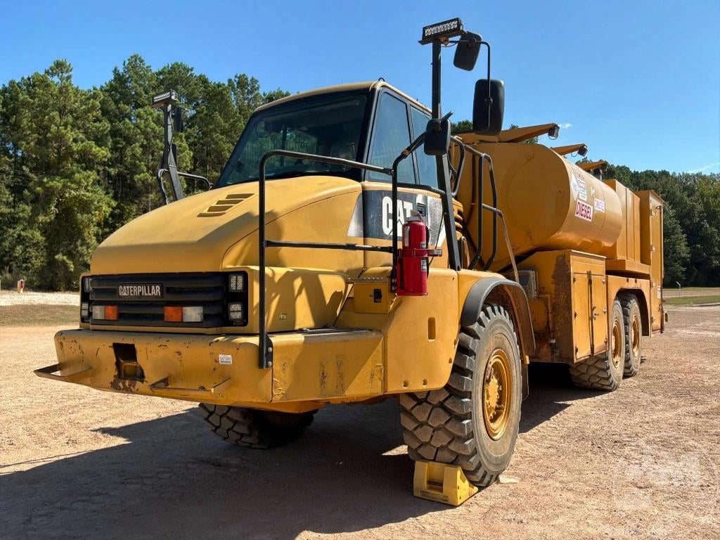 2007 Caterpillar 730 Equipment Image0