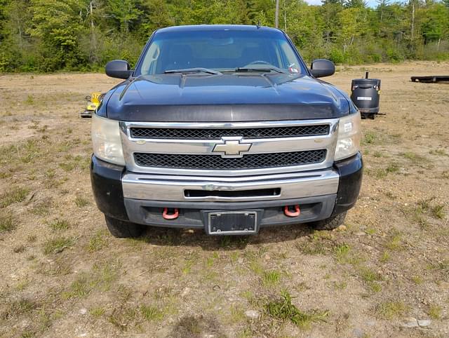 Image of Chevrolet 1500 equipment image 2