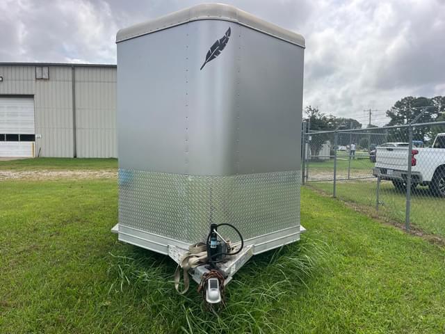 Image of Featherlite 9409-673H-STD equipment image 3