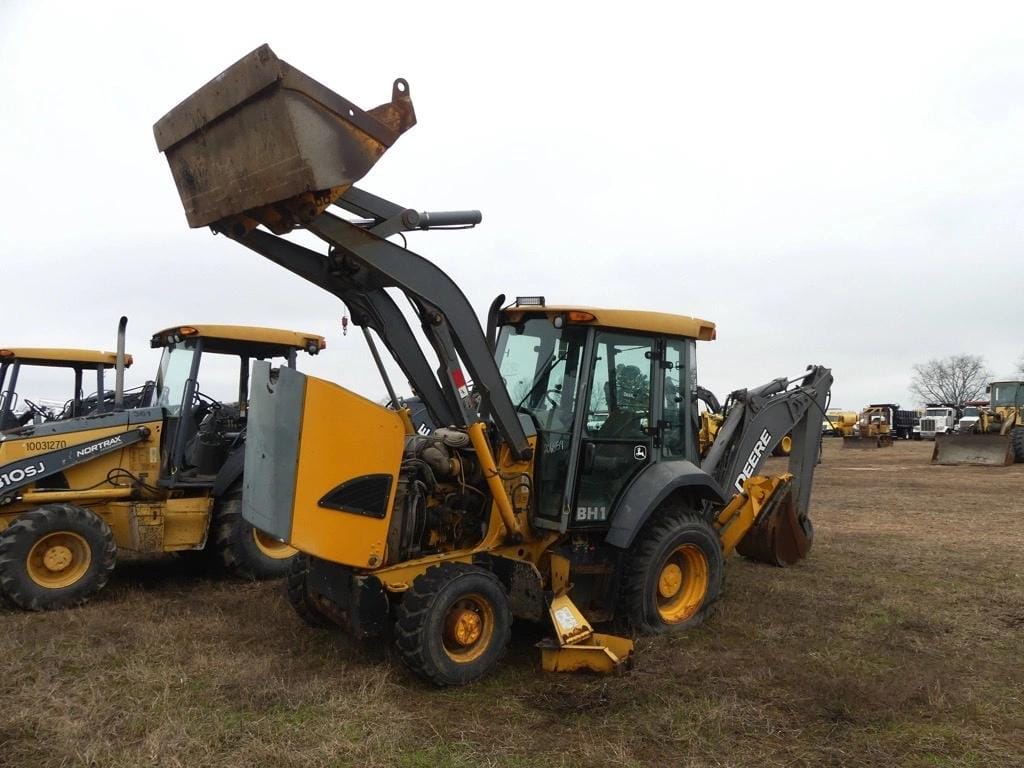 2010 John Deere 310J Equipment Image0