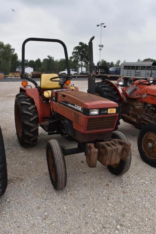 Image of Case IH 255 equipment image 1