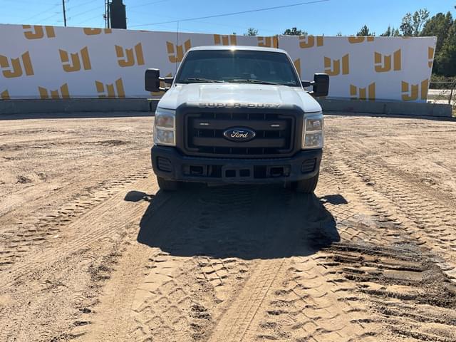 Image of Ford F-250 equipment image 1