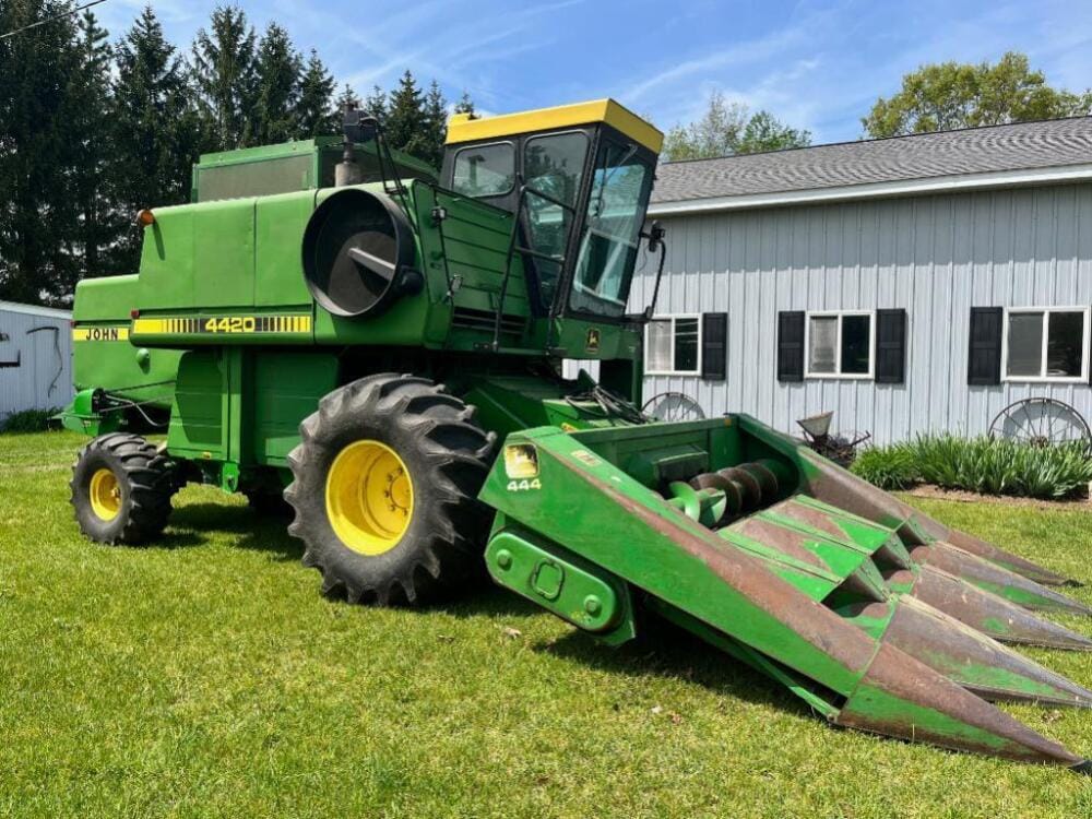 Main image John Deere 4420