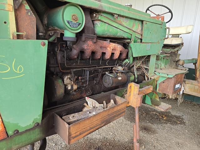 Image of Oliver 1750 equipment image 4