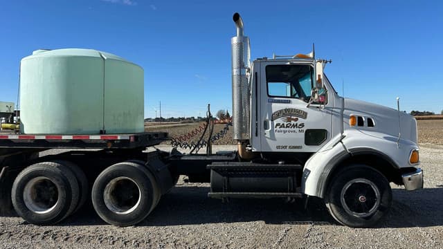 Image of Ford Louisville equipment image 1