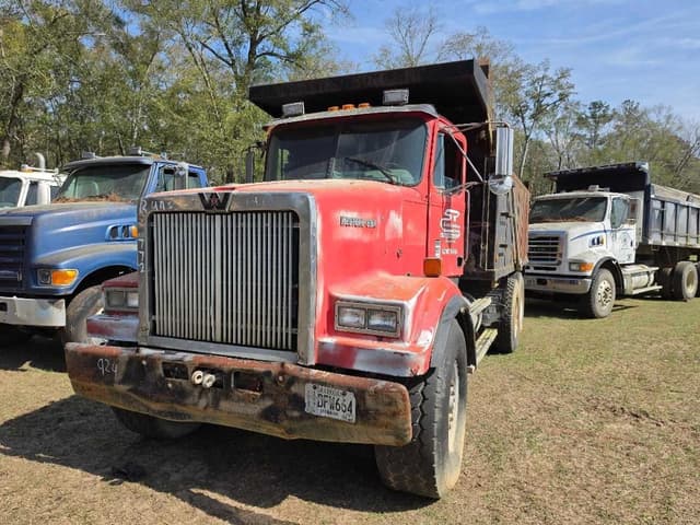 Image of Western Star 4864F equipment image 1
