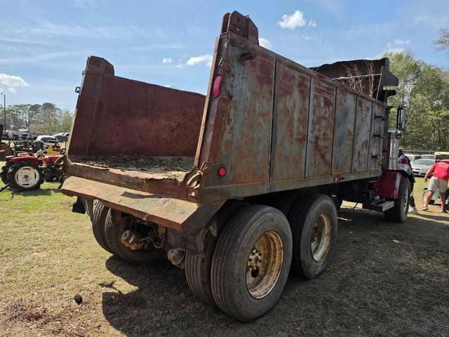 Image of Western Star 4864F equipment image 3