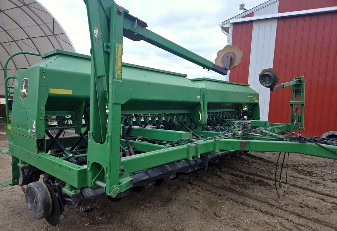 Image of John Deere 1590 Primary image