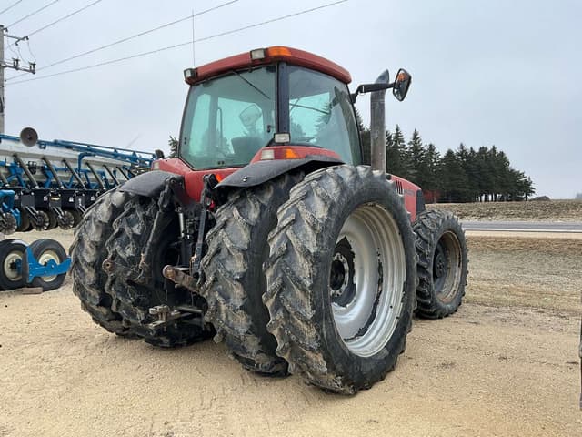Image of Case IH MX270 equipment image 4