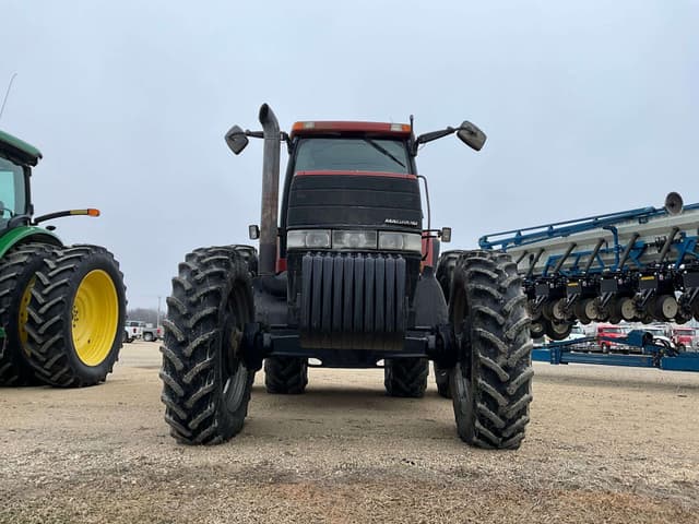 Image of Case IH MX270 equipment image 1