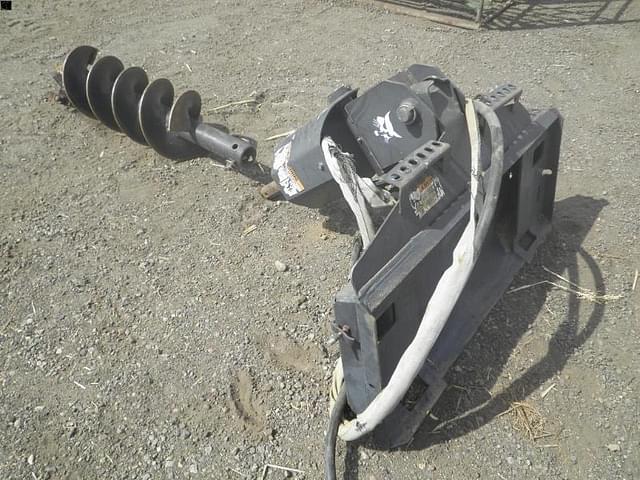Image of Bobcat 15C equipment image 3
