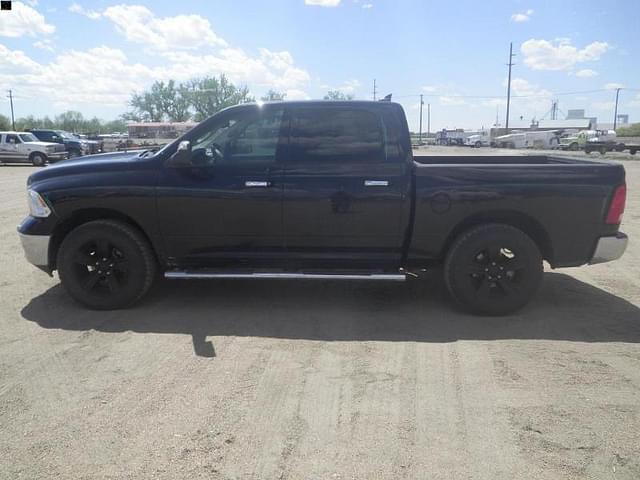 Image of Dodge Ram 1500 equipment image 3