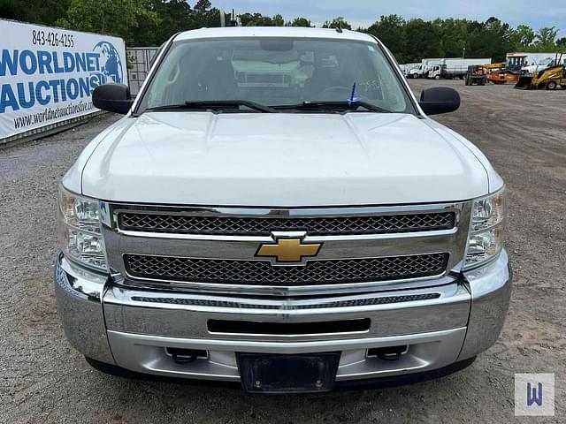 Image of Chevrolet 1500 equipment image 2