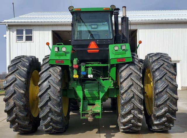 Image of John Deere 8760 equipment image 3