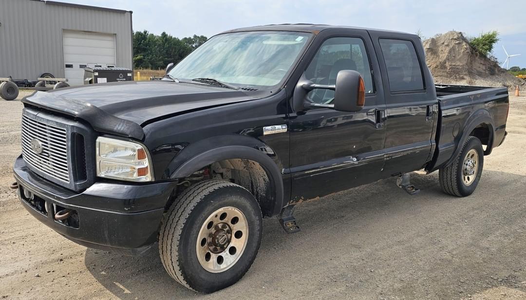 Image of Ford F-250 Primary image