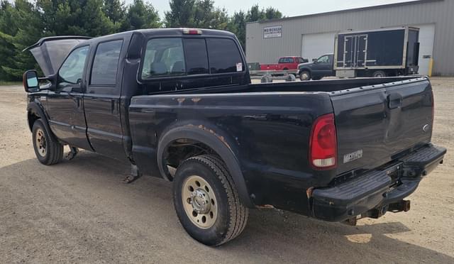 Image of Ford F-250 equipment image 2