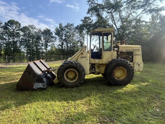 Image of John Deere 544C equipment image 2