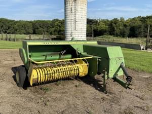 John Deere 336 Image