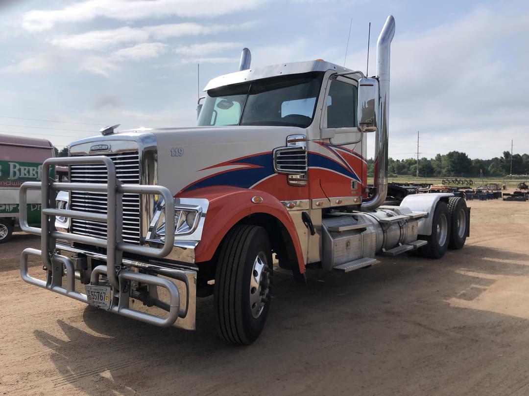 Image of Freightliner Coronado Primary image