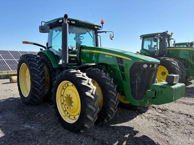 Image of John Deere 8320R equipment image 3