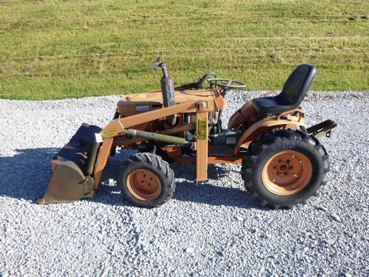 1978 Kubota B7100 Equipment Image0