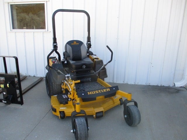 2026 Hustler X-ONE Equipment Image0