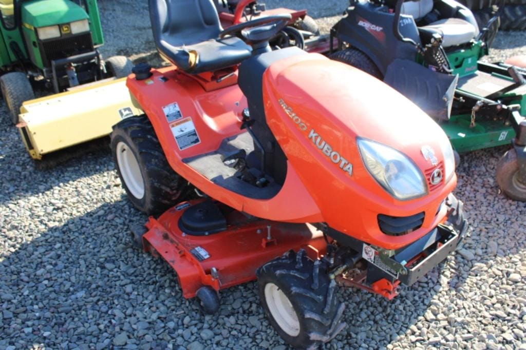 Kubota GR2100 Equipment Image0