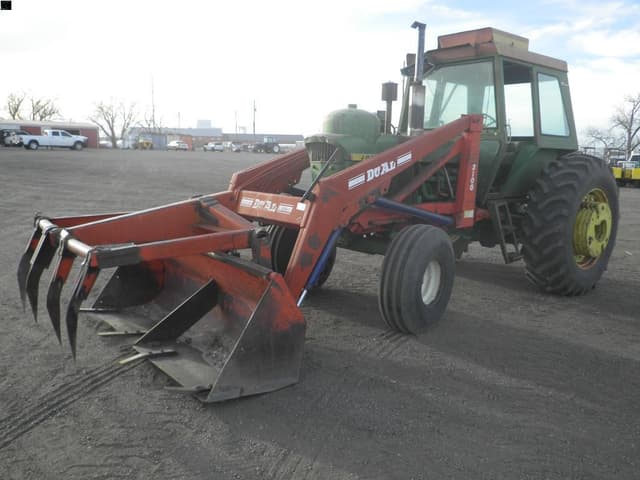 Image of John Deere 4010 equipment image 2