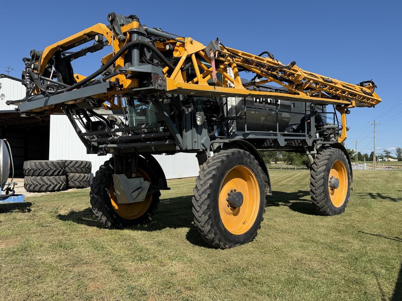 Hagie STS14 Equipment Image0