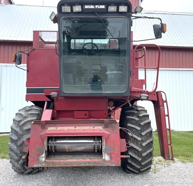 Image of Case IH 1640 equipment image 2