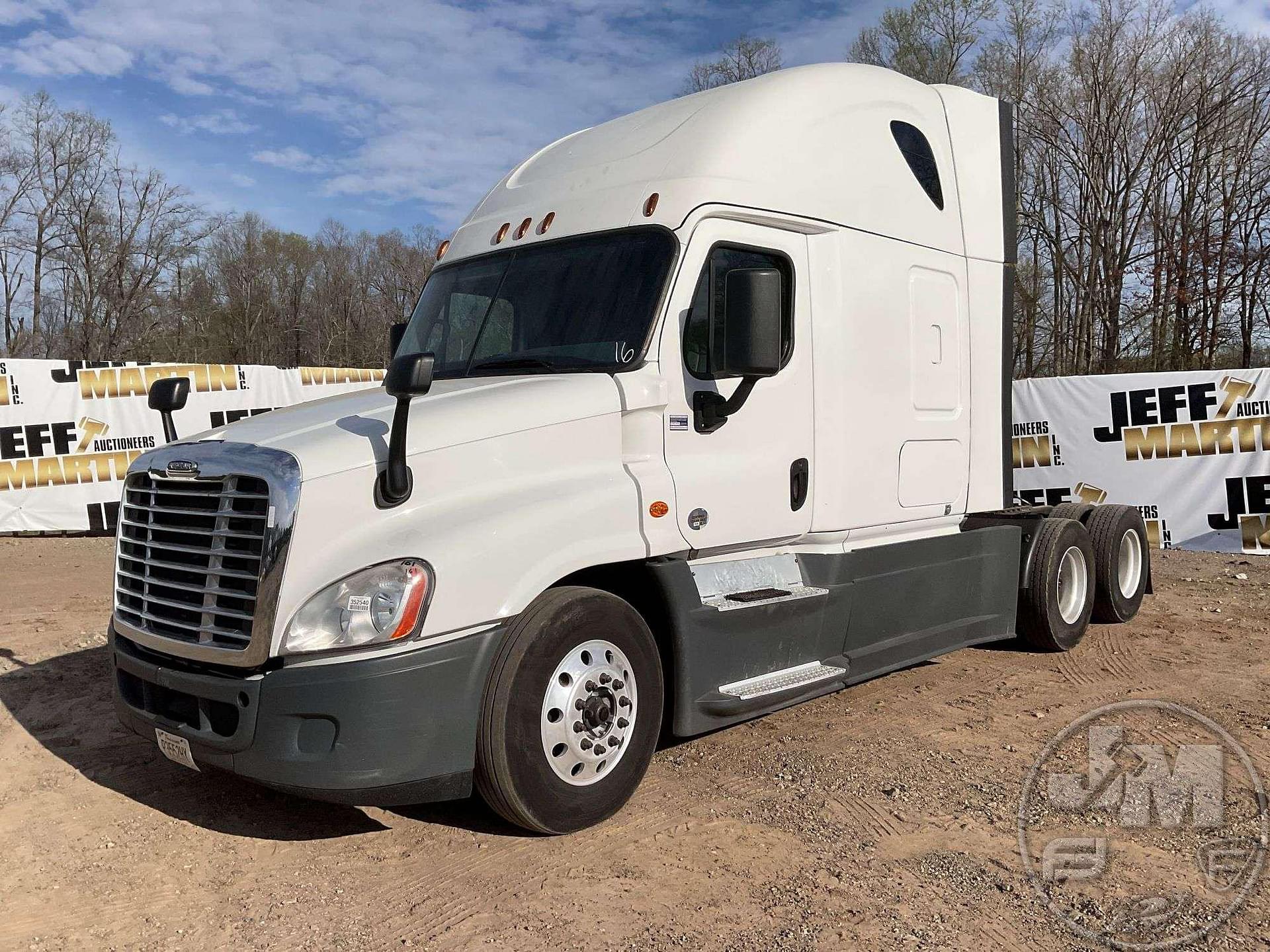 2016 Freightliner Cascadia Other Equipment Trucks for Sale | Tractor Zoom