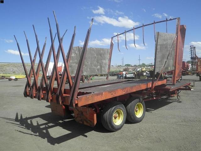 Image of New Holland 1044 equipment image 3