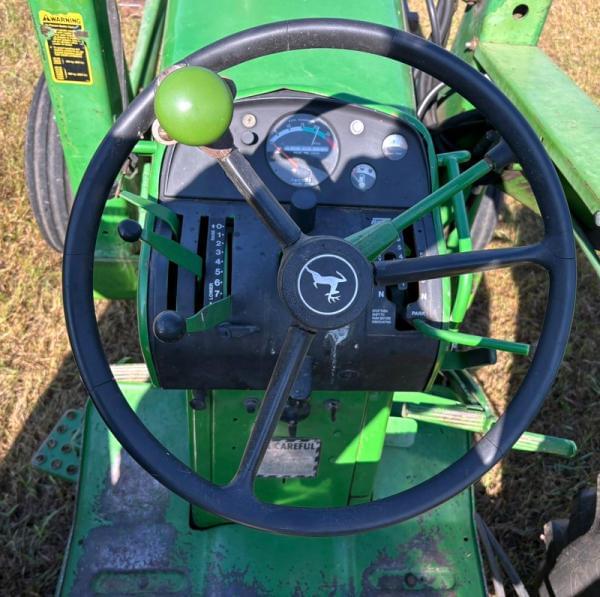 Image of John Deere 4020 equipment image 4