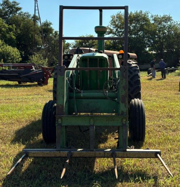 Image of John Deere 4020 equipment image 2