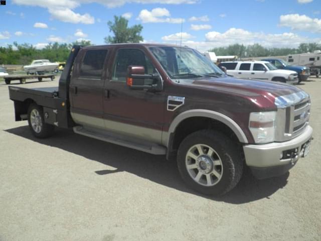 Image of Ford F-350 equipment image 2