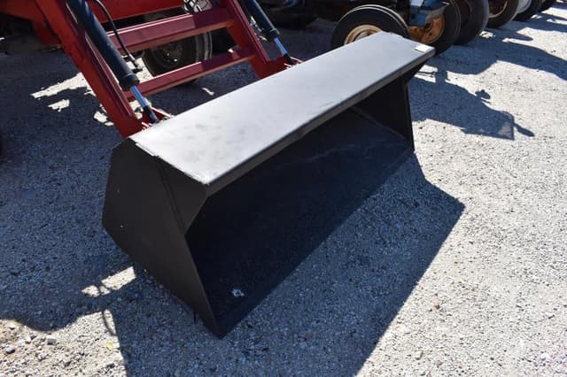 Image of Massey Ferguson 255 equipment image 2