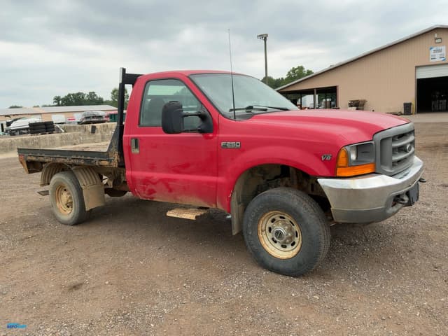 Image of Ford F-250 equipment image 1