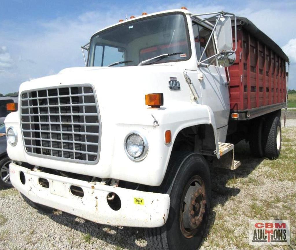 Image of Ford F-800 Primary image