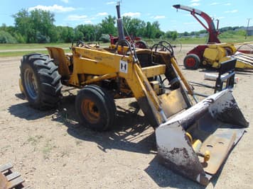 Main image International Harvester 2444