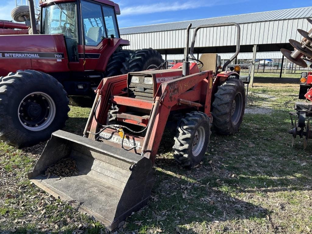 Main image Massey Ferguson 1040