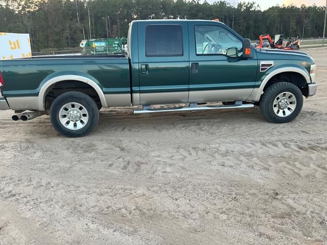 Image of Ford F-250 equipment image 3