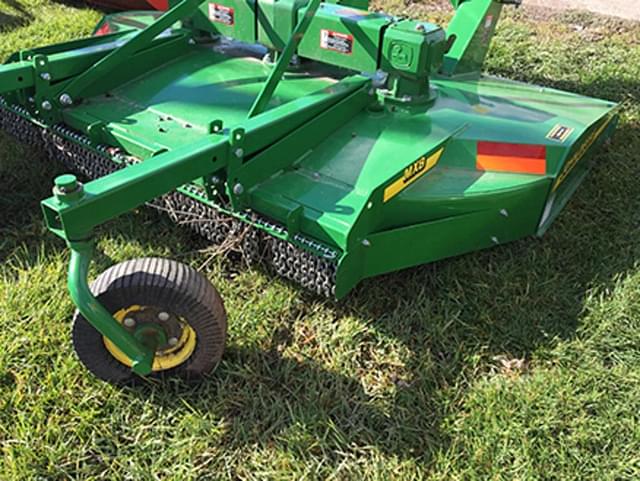 Image of John Deere MX8 equipment image 4