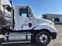 2005 Freightliner Columbia 120 Image