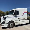 2007 Volvo VNL Image