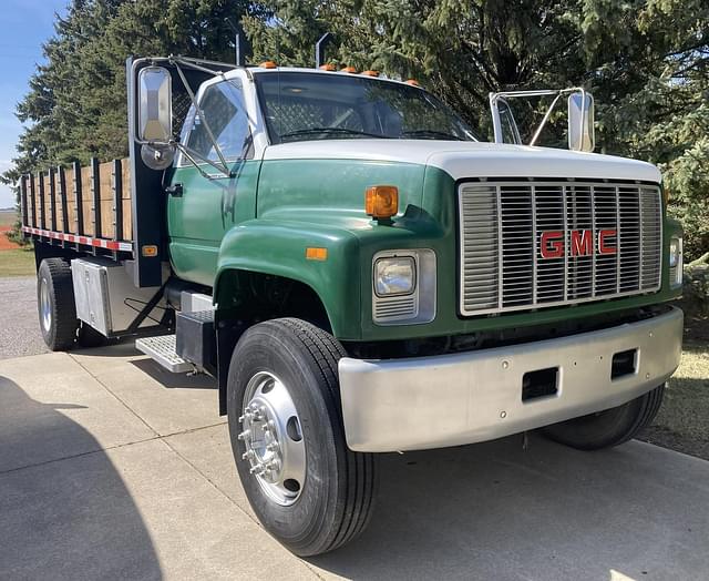 Image of GMC Topkick equipment image 1